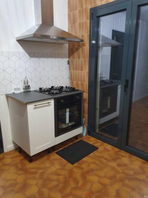Appartement F3 Meuble Et Equipe サン・シプリアン エクステリア 写真