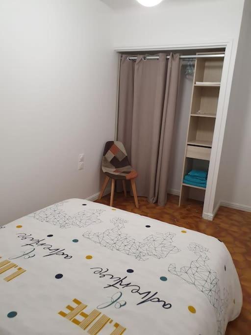 Appartement F3 Meuble Et Equipe サン・シプリアン エクステリア 写真